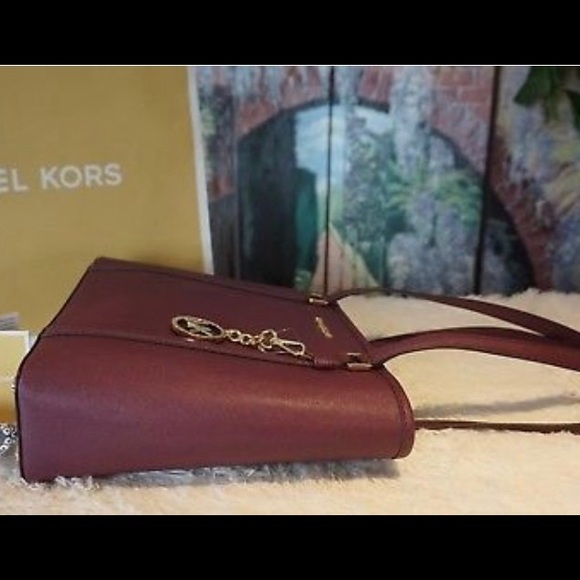 Michael Kors small Top Zip tote: saffiano leather - Picture 3 of 3